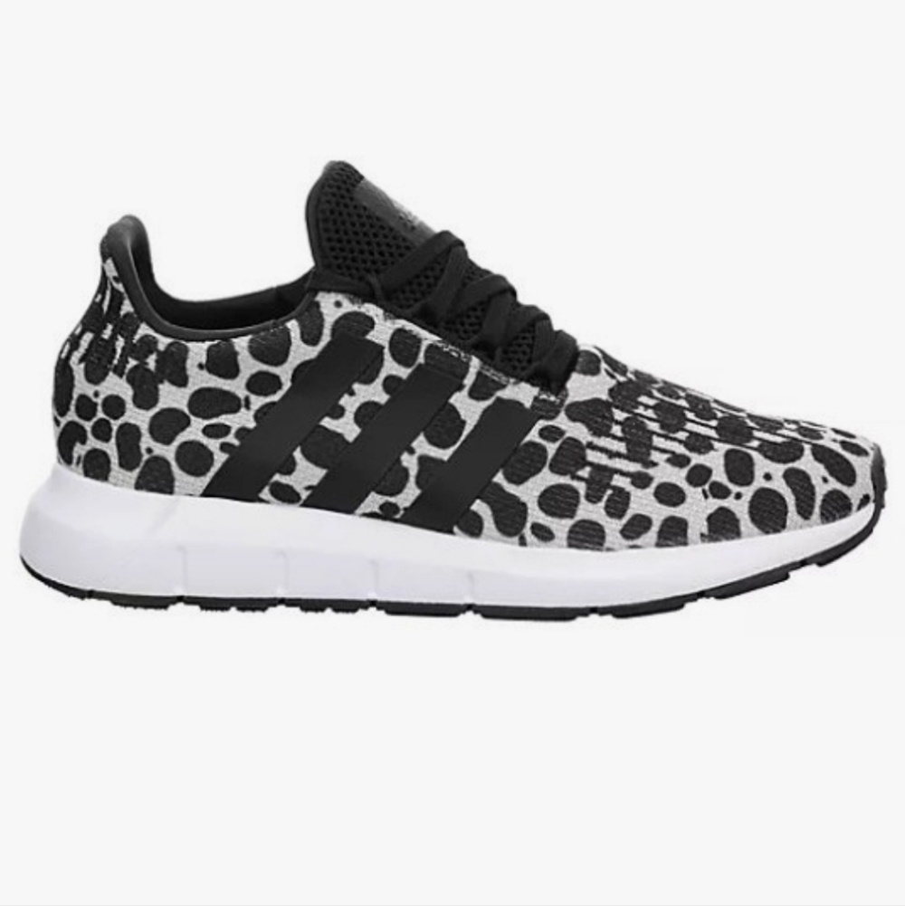 Adidas Swift Run. 1.0 Leopard
